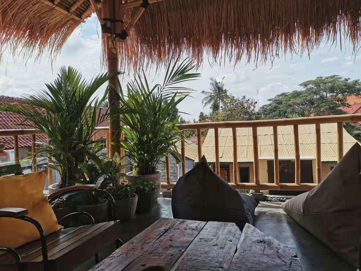 Nuka Beach Inn Kuta  Exterior photo